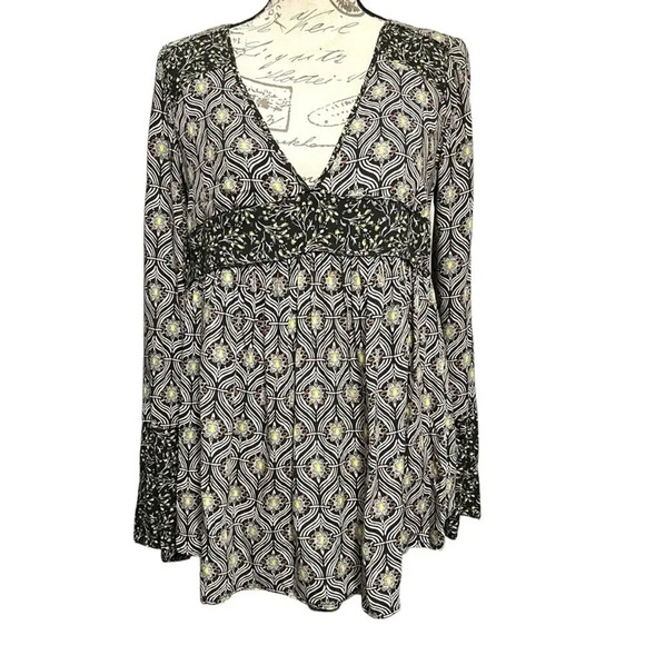 Free People Rolling Hills Floral Bell Sleeve Boho Tunic Size XS Multicolor - Picture 8 of 8
